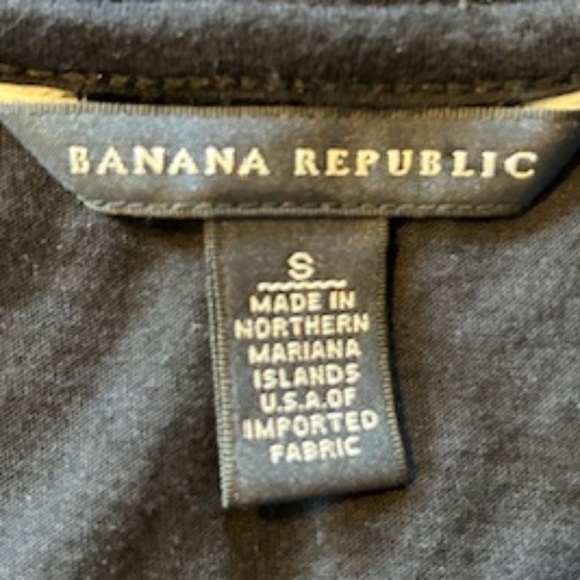 Banana Republic Black Basic Deep V-Neck Sleeveless Cinch SideTank Top Blouse - Picture 4 of 13